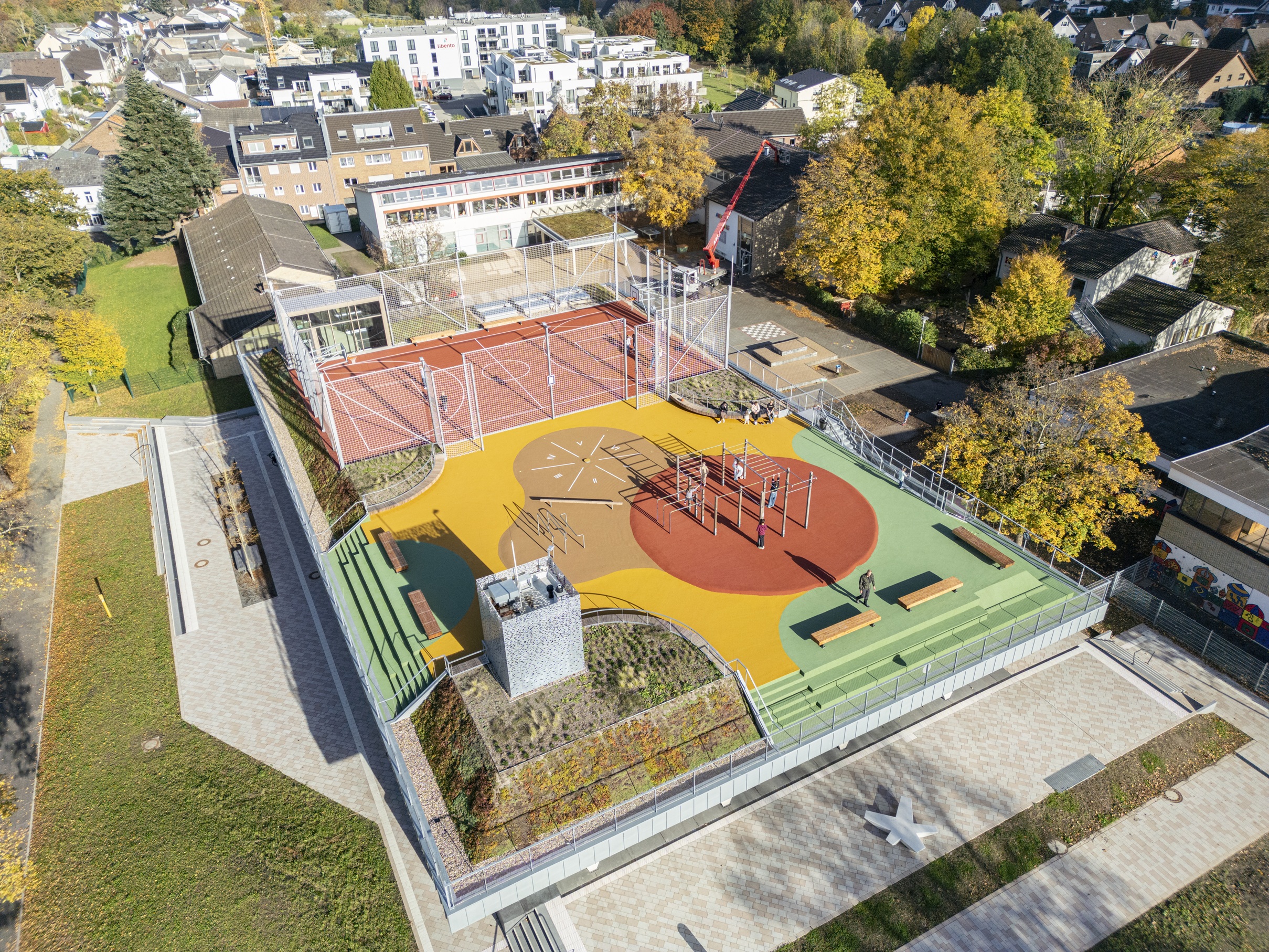 Luftaufnahme der Kultur- und Sporthalle Alfter